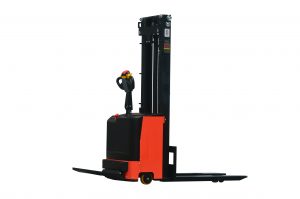 Gerbeur électrique SMITH avec plateforme 1500 kg 260 cm