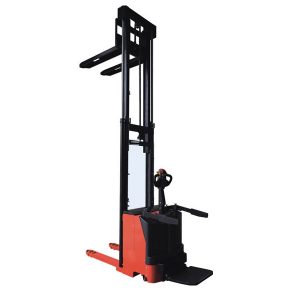 Gerbeur électrique SMITH à poste debout 1500kg 260cm